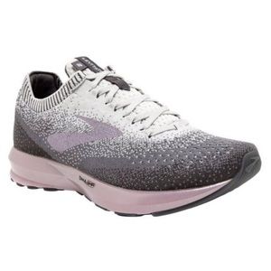 Brooks Women’s Levitate 2 Gray Running Shoes
